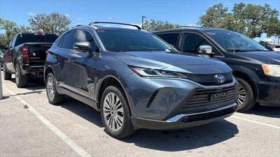 2022 Toyota Venza XLE