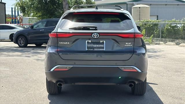 2022 Toyota Venza XLE