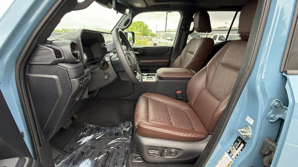 2025 Toyota Land Cruiser Base