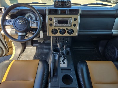 2014 Toyota FJ Cruiser Base
