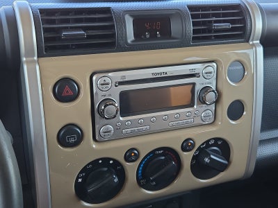 2014 Toyota FJ Cruiser Base