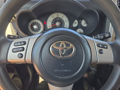 2014 Toyota FJ Cruiser Base