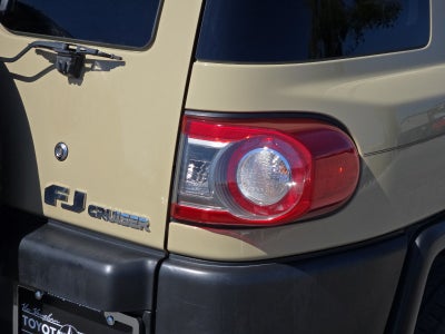 2014 Toyota FJ Cruiser Base