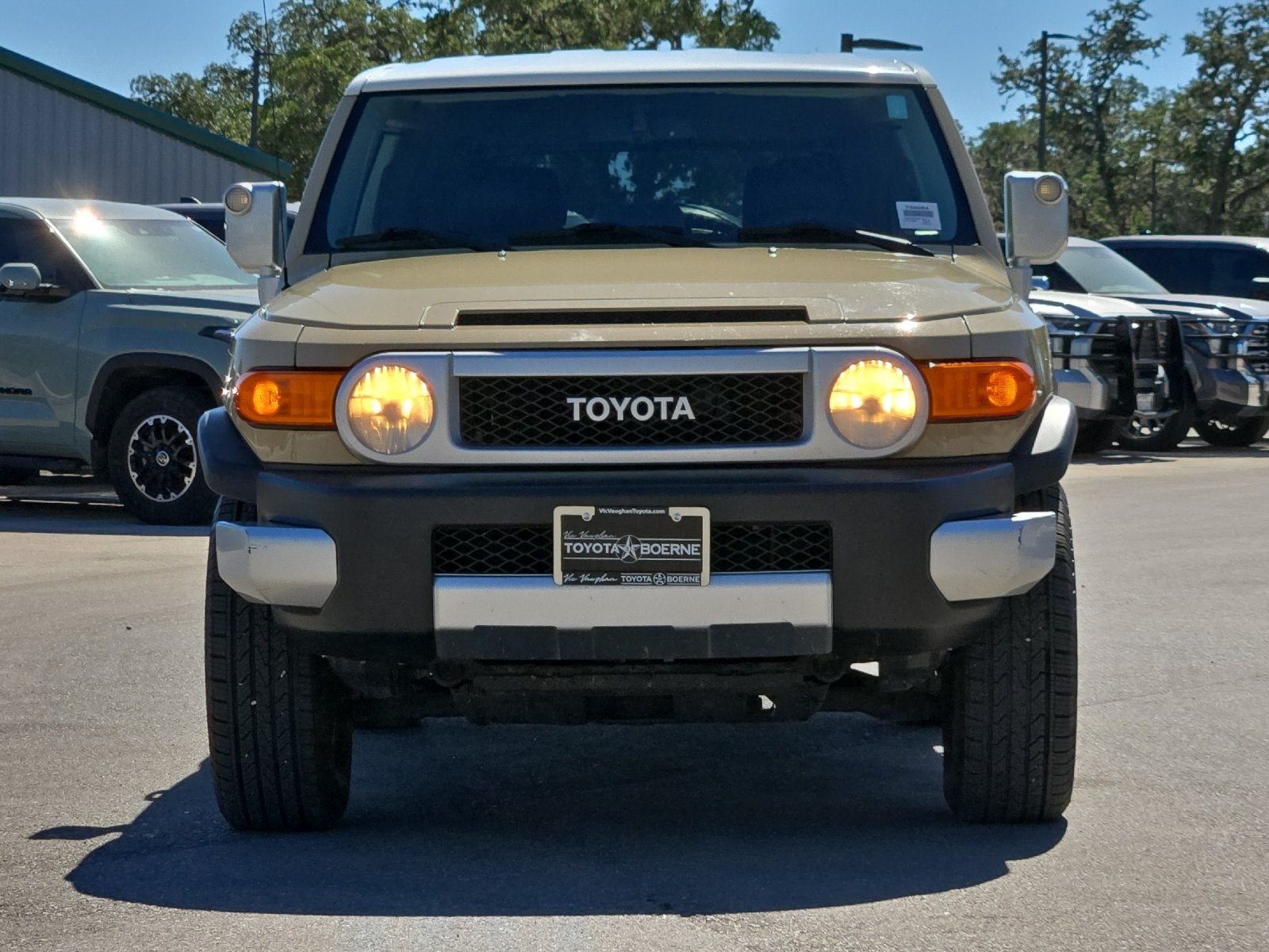 2014 Toyota FJ Cruiser Base