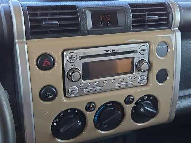 2014 Toyota FJ Cruiser Base