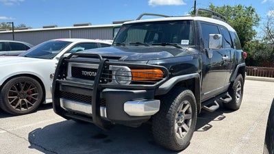 2014 Toyota FJ Cruiser Base