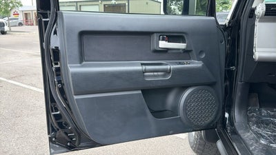 2014 Toyota FJ Cruiser Base