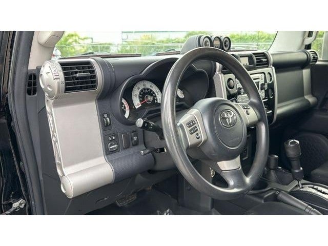 2014 Toyota FJ Cruiser Base