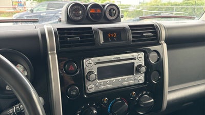2014 Toyota FJ Cruiser Base