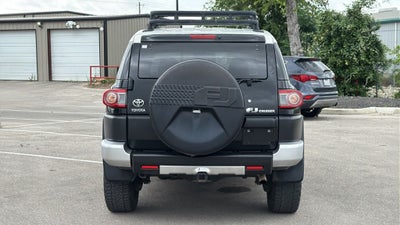 2014 Toyota FJ Cruiser Base