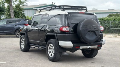 2014 Toyota FJ Cruiser Base