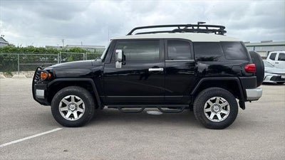 2014 Toyota FJ Cruiser Base