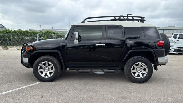 2014 Toyota FJ Cruiser Base