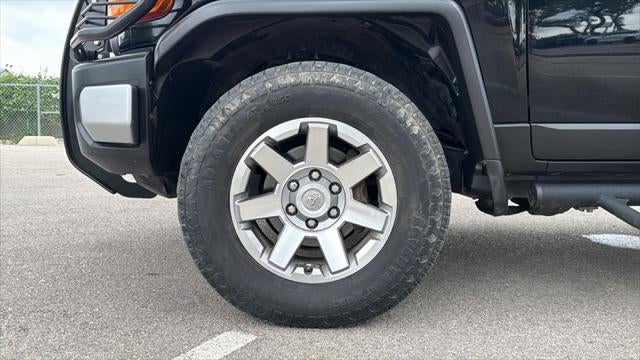 2014 Toyota FJ Cruiser Base
