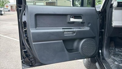 2014 Toyota FJ Cruiser Base