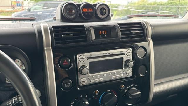 2014 Toyota FJ Cruiser Base