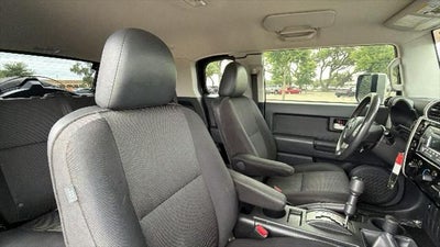 2014 Toyota FJ Cruiser Base