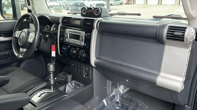 2014 Toyota FJ Cruiser Base