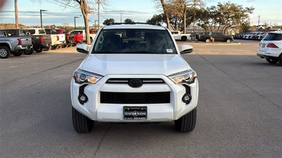 2022 Toyota 4Runner SR5