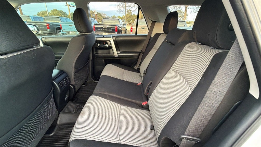 2022 Toyota 4Runner SR5