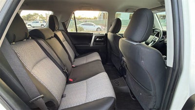 2022 Toyota 4Runner SR5