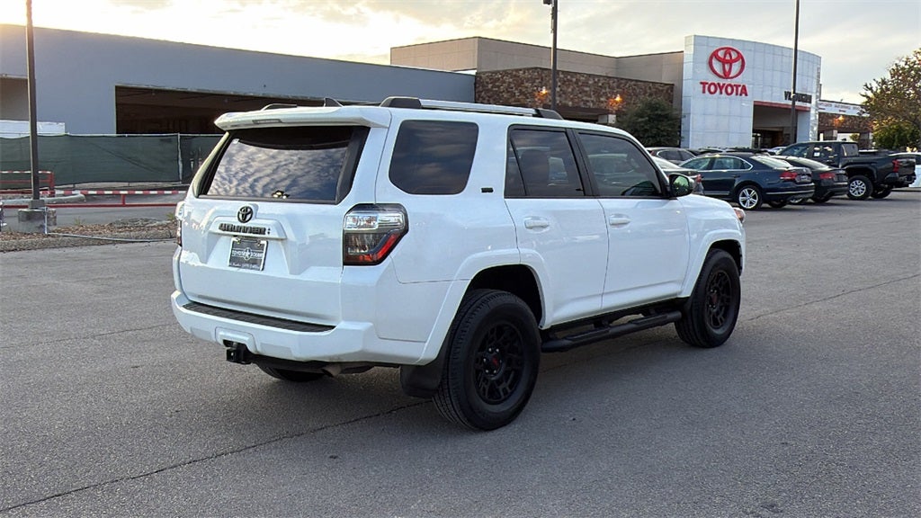2022 Toyota 4Runner SR5