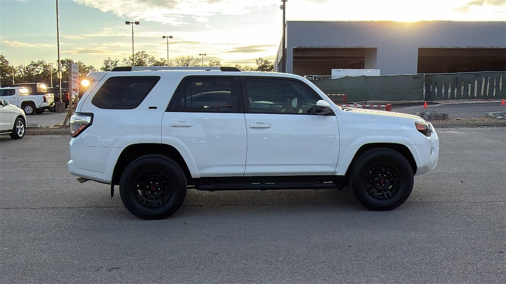 2022 Toyota 4Runner SR5