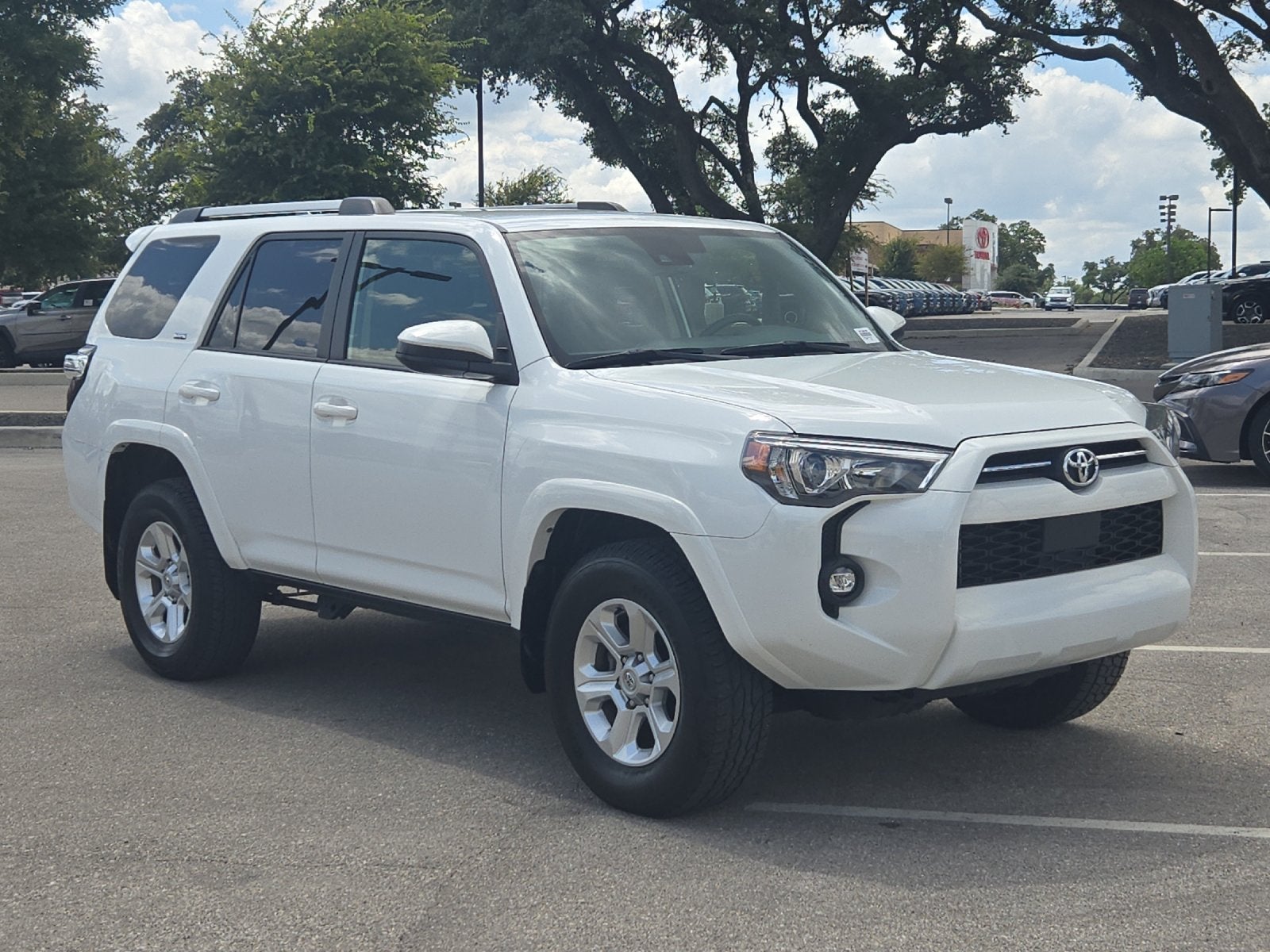 2024 Toyota 4Runner SR5