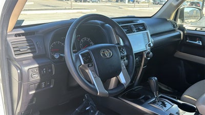 2023 Toyota 4Runner SR5