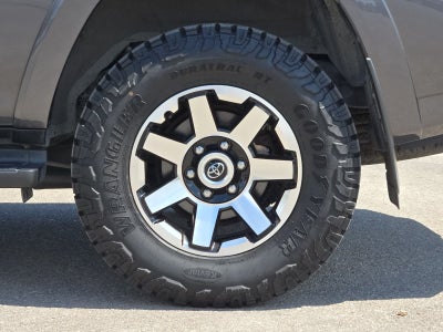 2023 Toyota 4Runner TRD Off-Road Premium