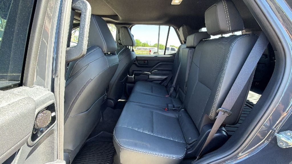 2025 Toyota 4Runner i-FORCE MAX Hybrid TRD Off Road Premium