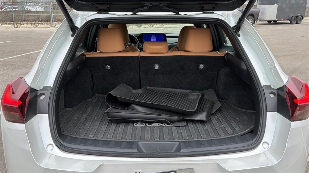 2024 Lexus UX 250h Premium