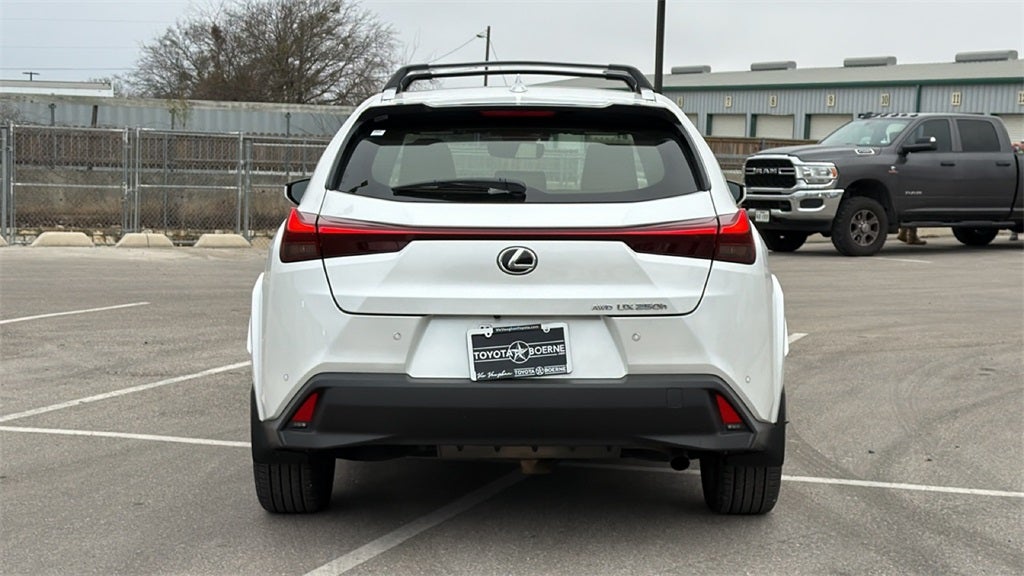 2024 Lexus UX 250h Premium