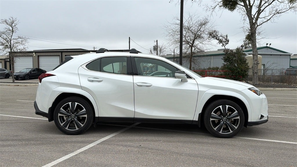 2024 Lexus UX 250h Premium