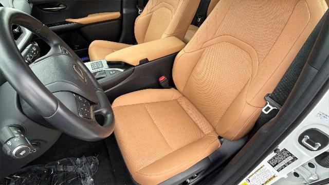 2024 Lexus UX 250h Premium