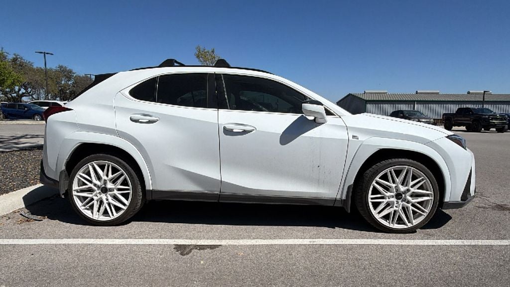 2025 Lexus UX 300h F SPORT Design