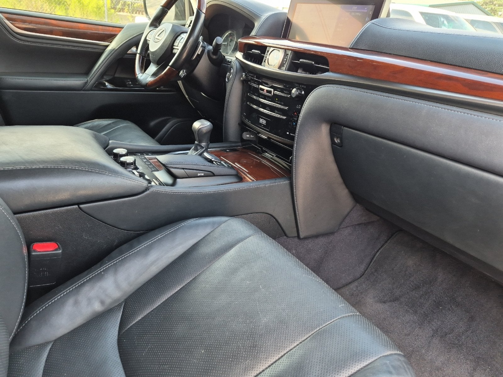 2016 Lexus LX 570 570