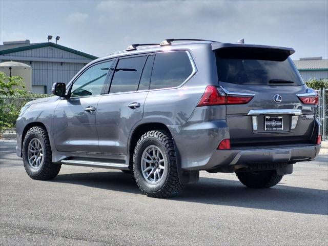 2016 Lexus LX 570 570