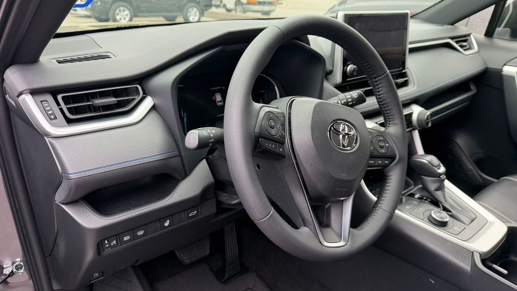 2025 Toyota RAV4 Hybrid SE