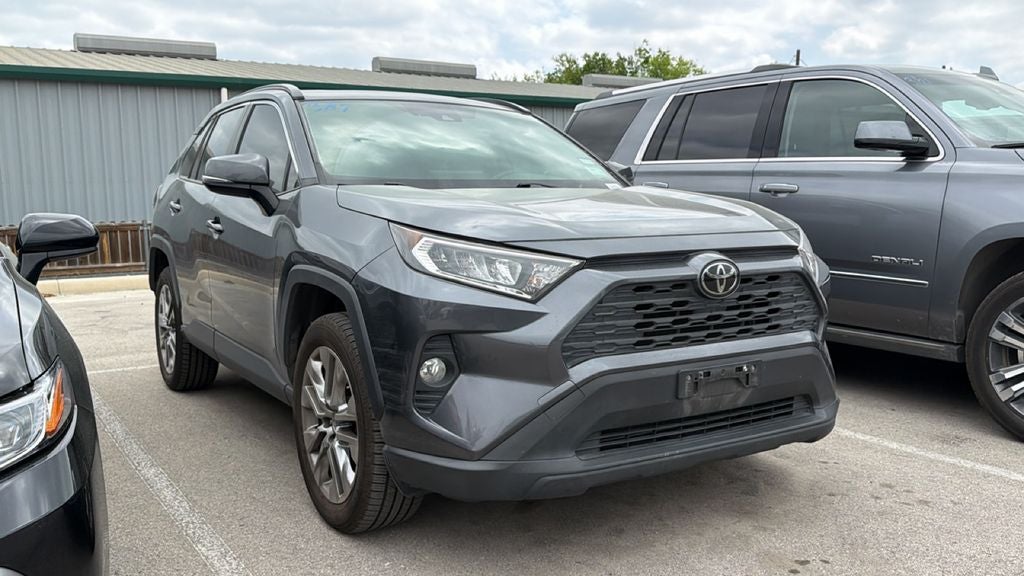 2019 Toyota RAV4 XLE Premium