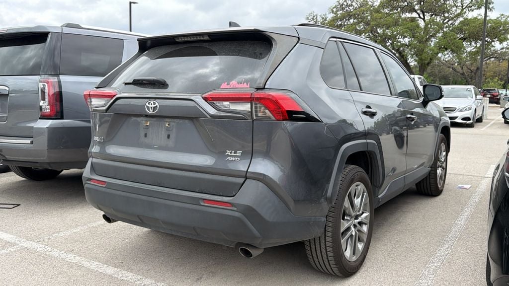 2019 Toyota RAV4 XLE Premium