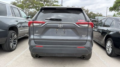 2019 Toyota RAV4 XLE Premium