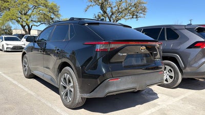 2024 Toyota bZ4X XLE