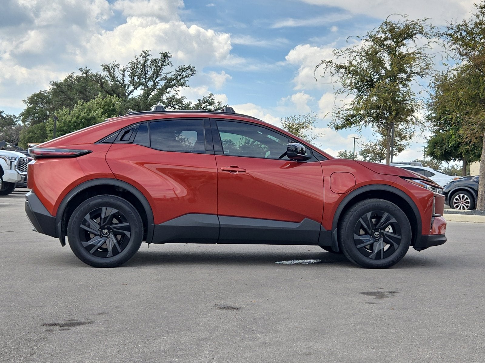 2026 Toyota C-HR SE