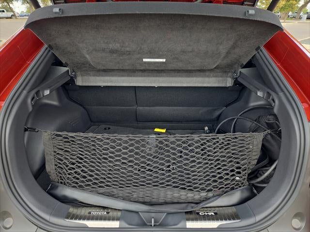 2026 Toyota C-HR SE