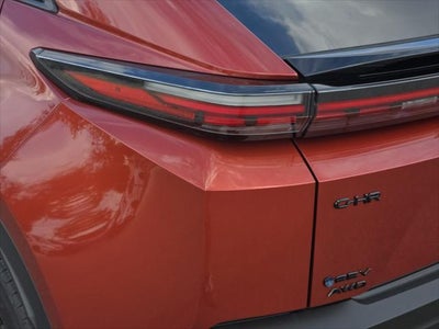 2026 Toyota C-HR SE