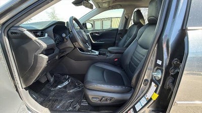 2022 Toyota RAV4 Hybrid XLE Premium