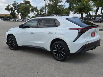 2026 Toyota bZ XLE Plus