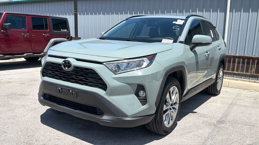 2021 Toyota RAV4 XLE Premium