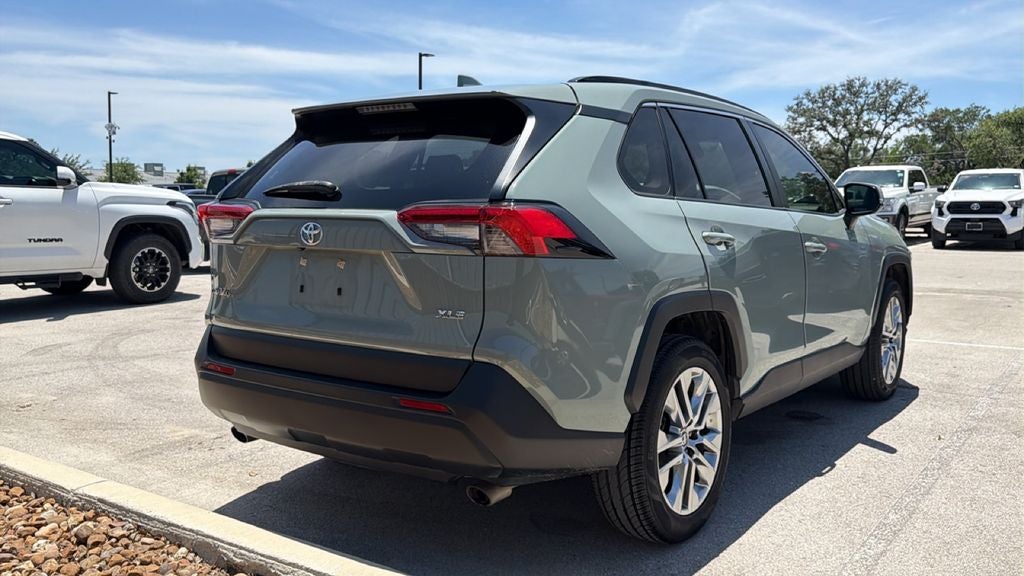 2021 Toyota RAV4 XLE Premium